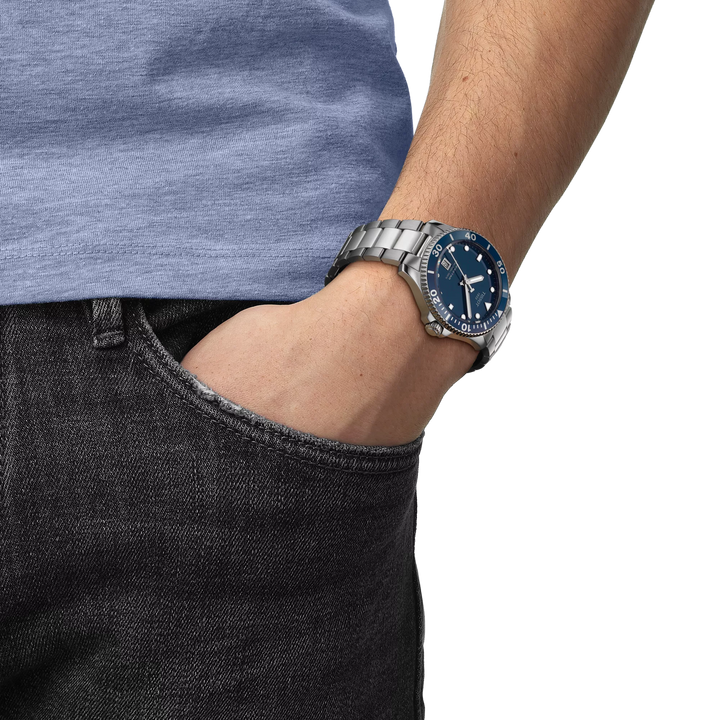 Simulation of the watch Tissot Seastar 1000 40mm on a wrist, reference T120.410.11.041.00