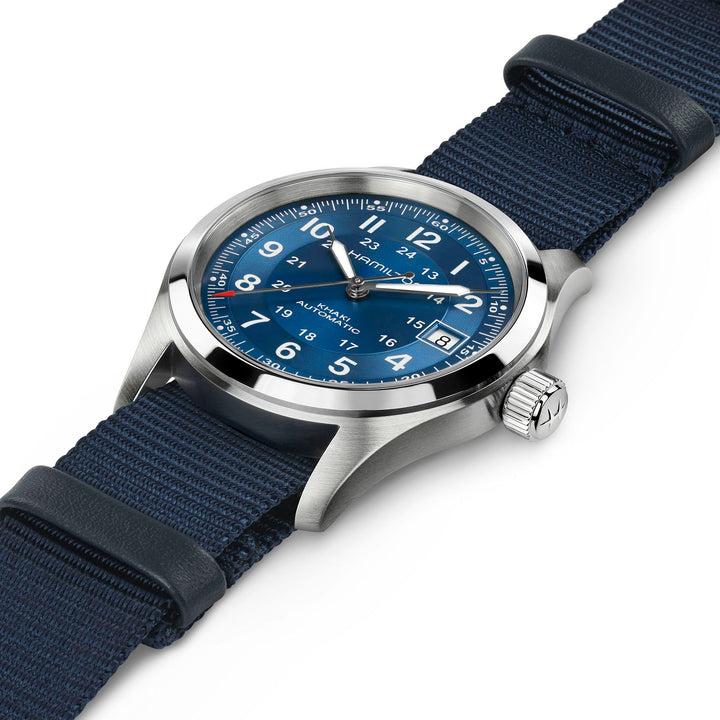 Hamilton Khaki Field Auto 38mm H70455940 laid view