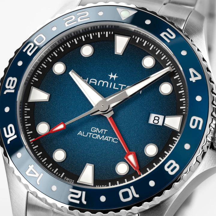 Hamilton Khaki Navy Scuba Auto GMT 43mm H82535140 detail view 1