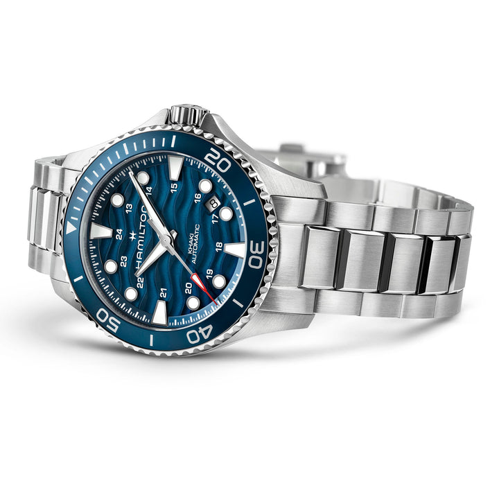 Hamilton Khaki Navy Scuba Auto 40mm H82425140 rolled view