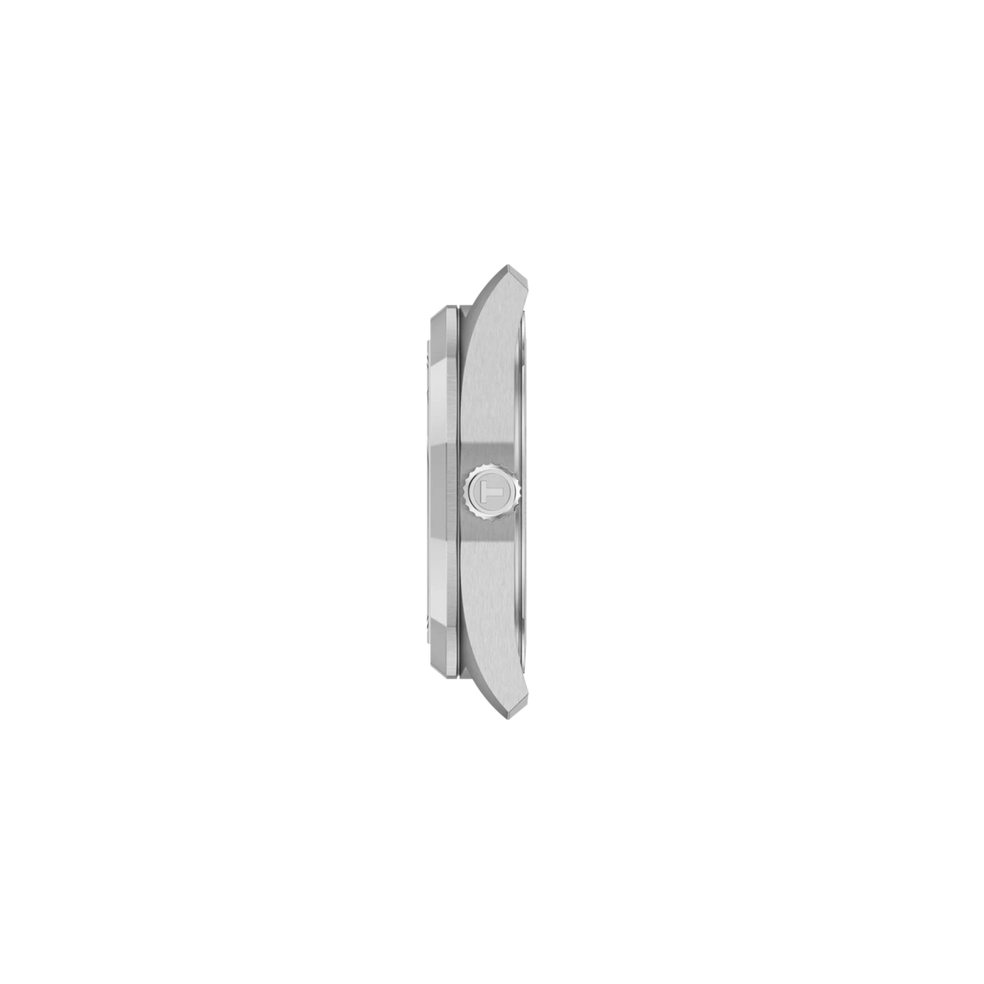 Profile view of the watch case Tissot PRC 100 Solar 34mm, reference T151.822.11.031.00