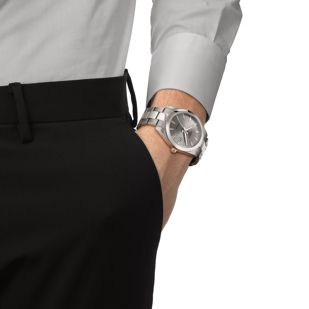 Simulation of the watch Tissot Gentleman 40mm on a wrist, reference T127.410.44.081.00