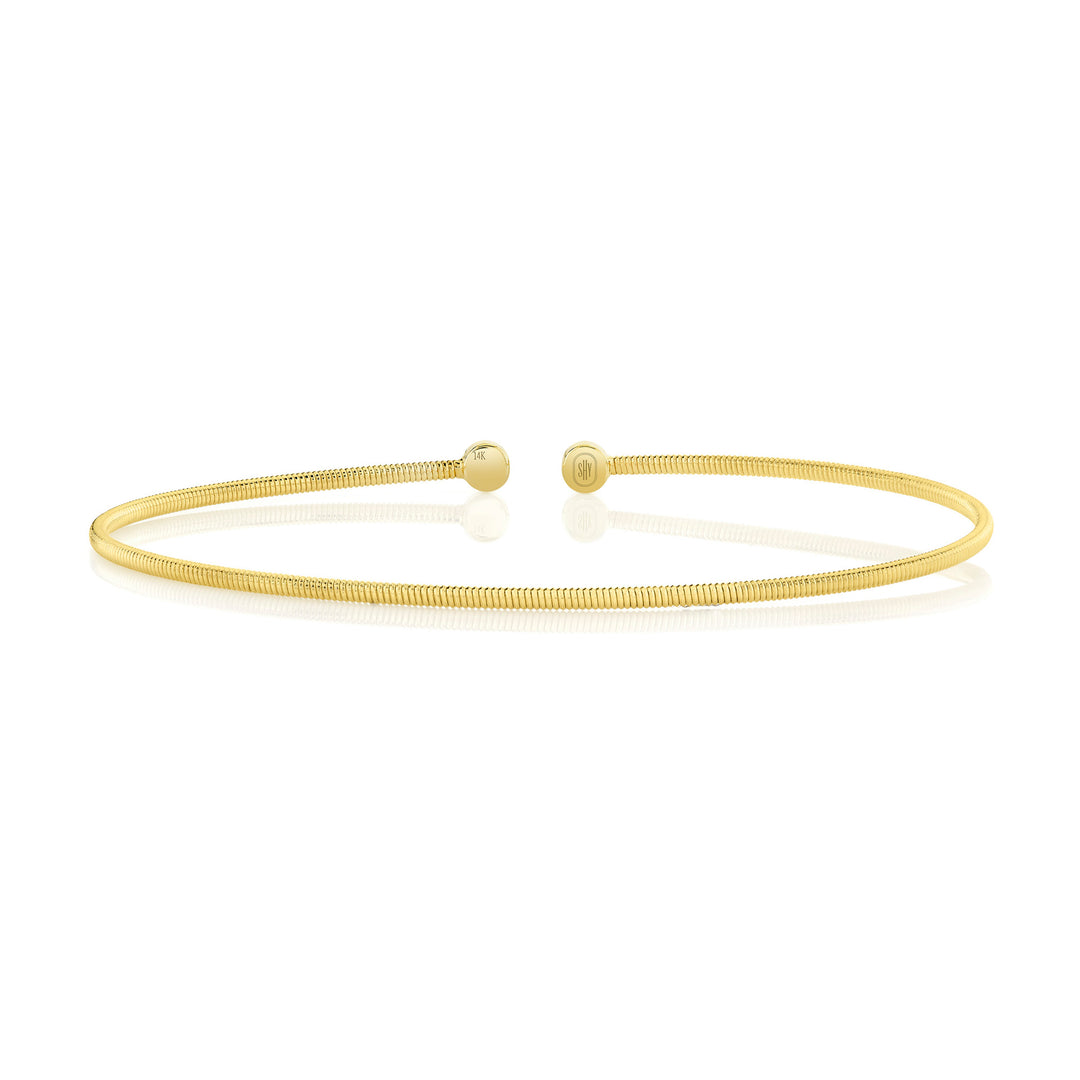 Shy Creation 14K Yellow Gold 0.10 TCW Diamond Bezel Bangle B22001130ZS