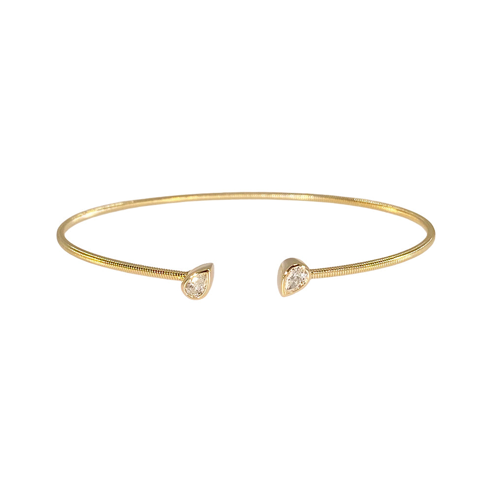 Shy Creation 14K Yellow Gold 0.22 TCW Diamond Pear Bezel Bangle B22001187ZS
