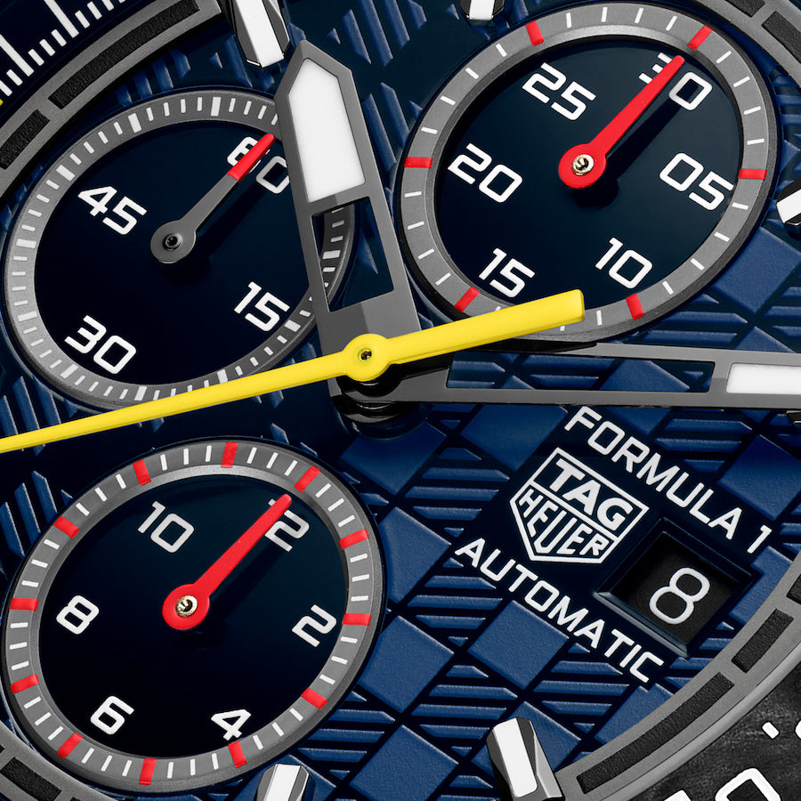 TAG Heuer Formula 1 Chronograph Automatic Titanium x Oracle Red Bull Racing 44 mm CBZ2080.BF0009