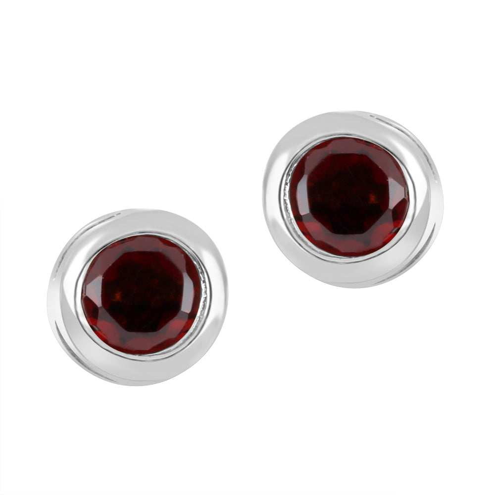 Garnet earrings in 10K white gold – G2913E/GA