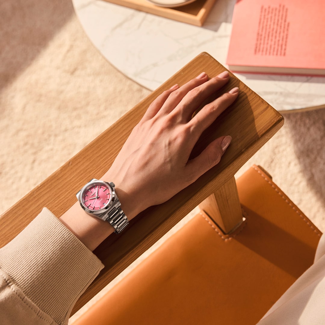 Longines Conquest 34 mm L3.430.4.99.6 wrist 2