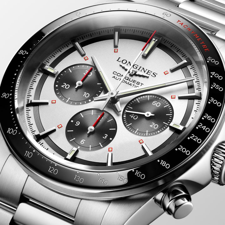 Longines Conquest Chronograph 42 mm L3.835.4.72.6 dail detail