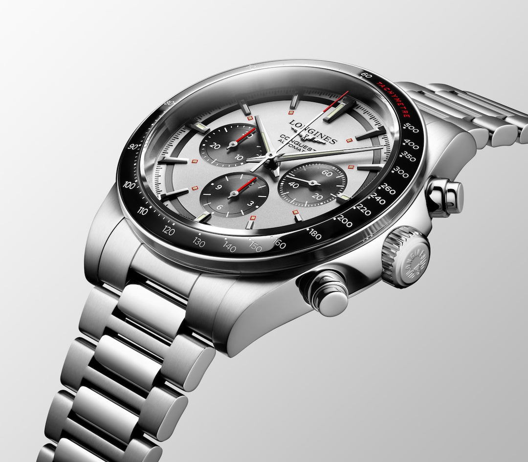 Longines Conquest Chronograph 42 mm L3.835.4.72.6 profil