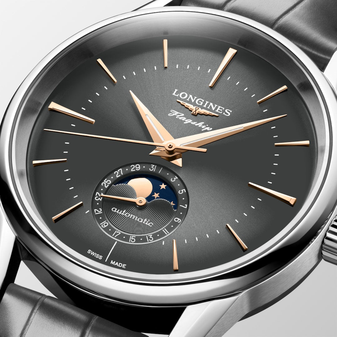 Longines Flagship Heritage Moonphase 38.5 mm L4.815.4.52.2 dial detail