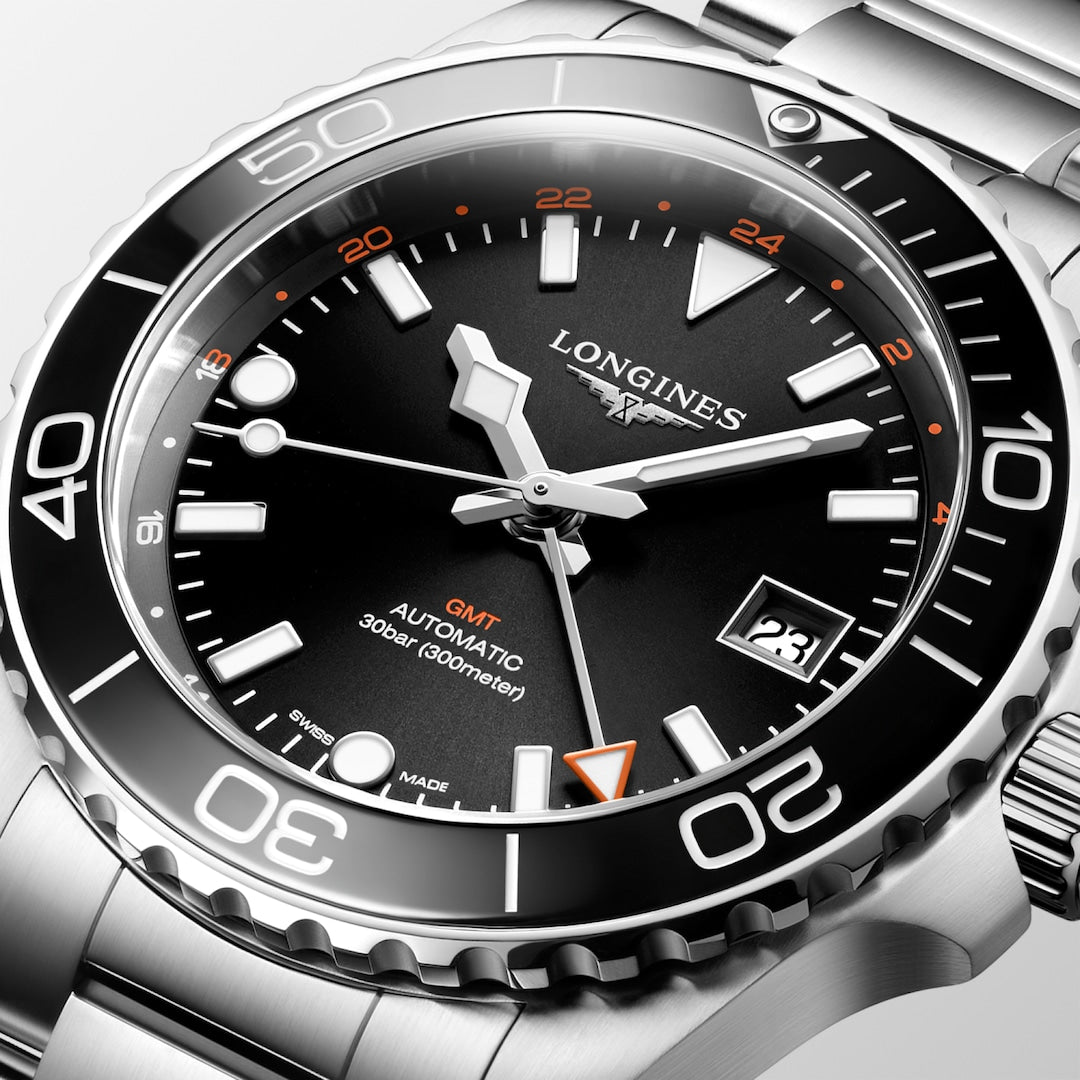 Longines HydroConquest GMT 41 mm L3.790.4.56.6 dial detail 2