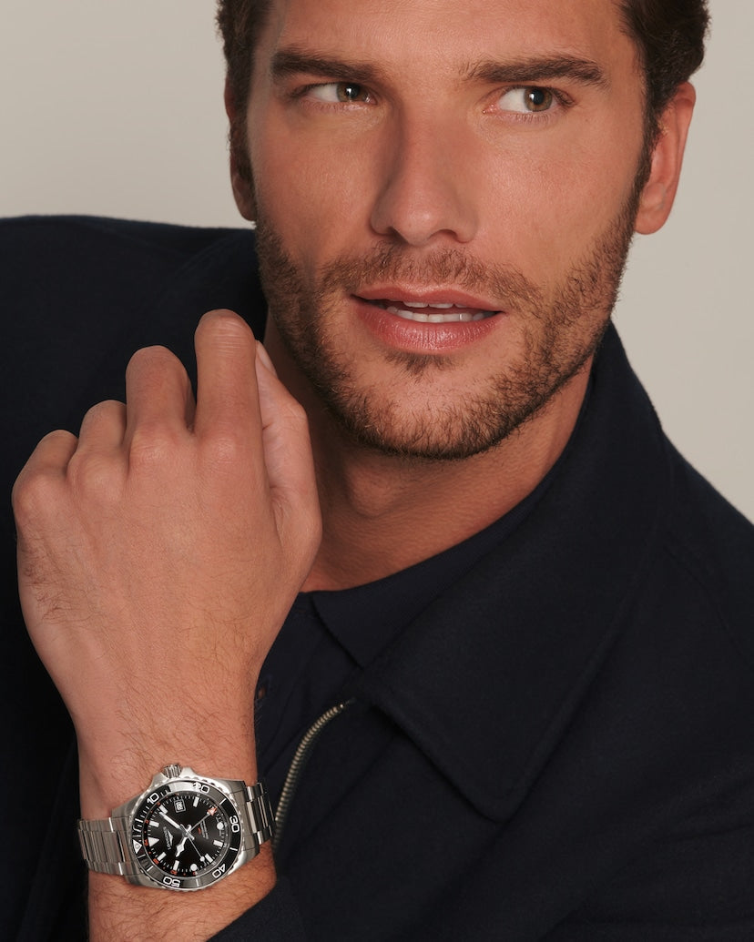 Longines HydroConquest GMT 41 mm L3.790.4.56.6 wrist