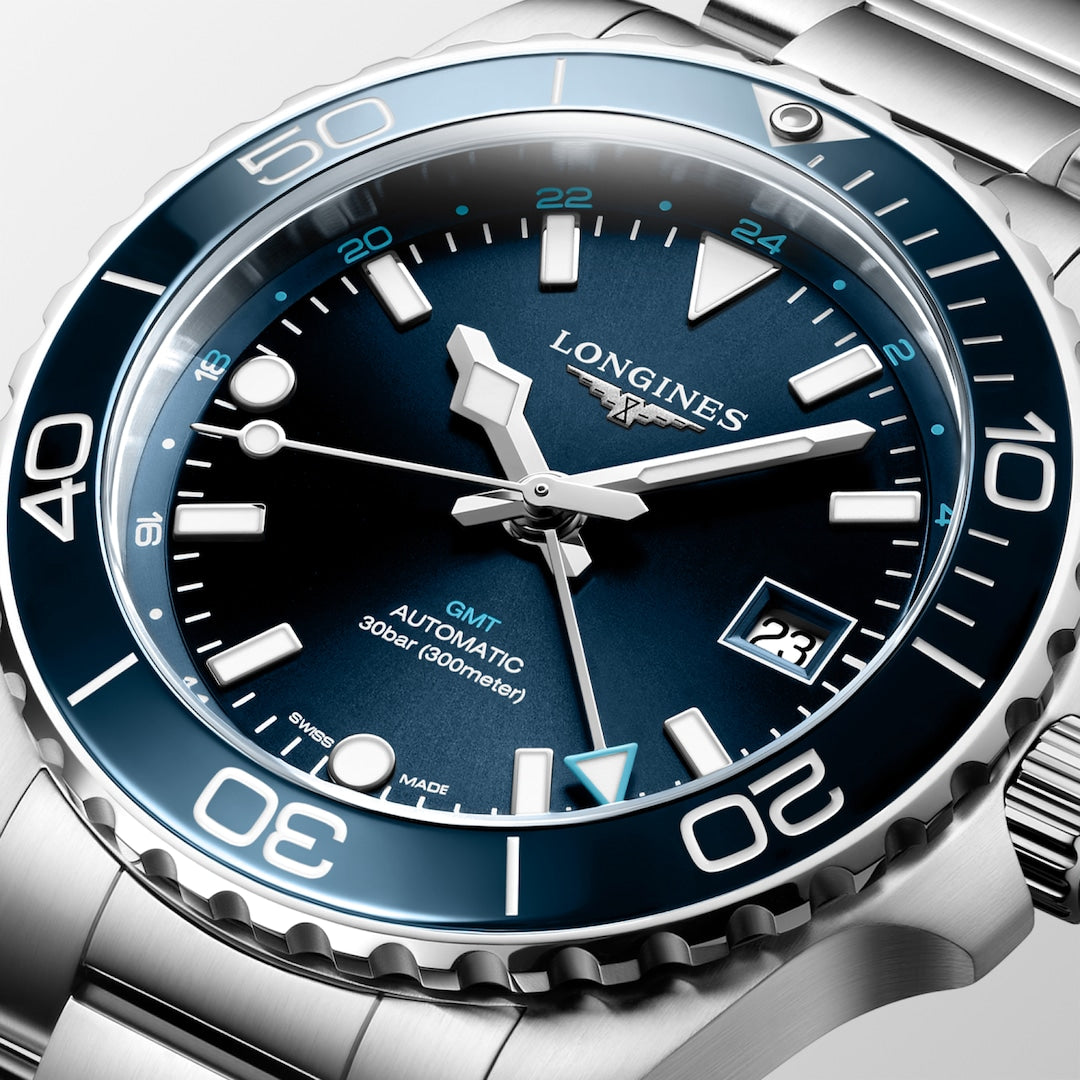 Longines HydroConquest GMT 41 mm L3.790.4.96.6 dial detail 3
