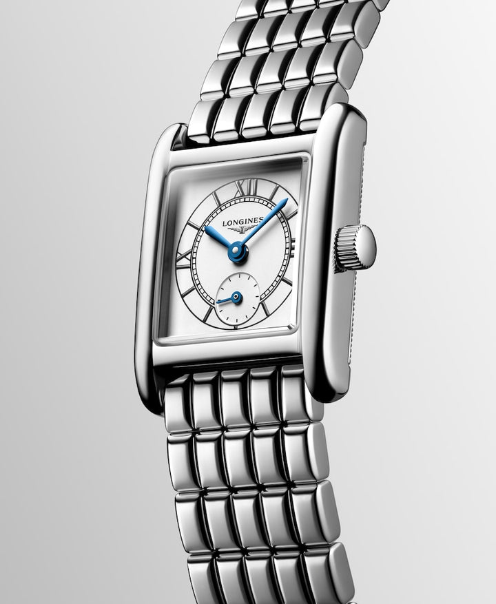 Longines Mini DolceVita 21.50 X 29.00 mm L5.200.4.75.6 case detail
