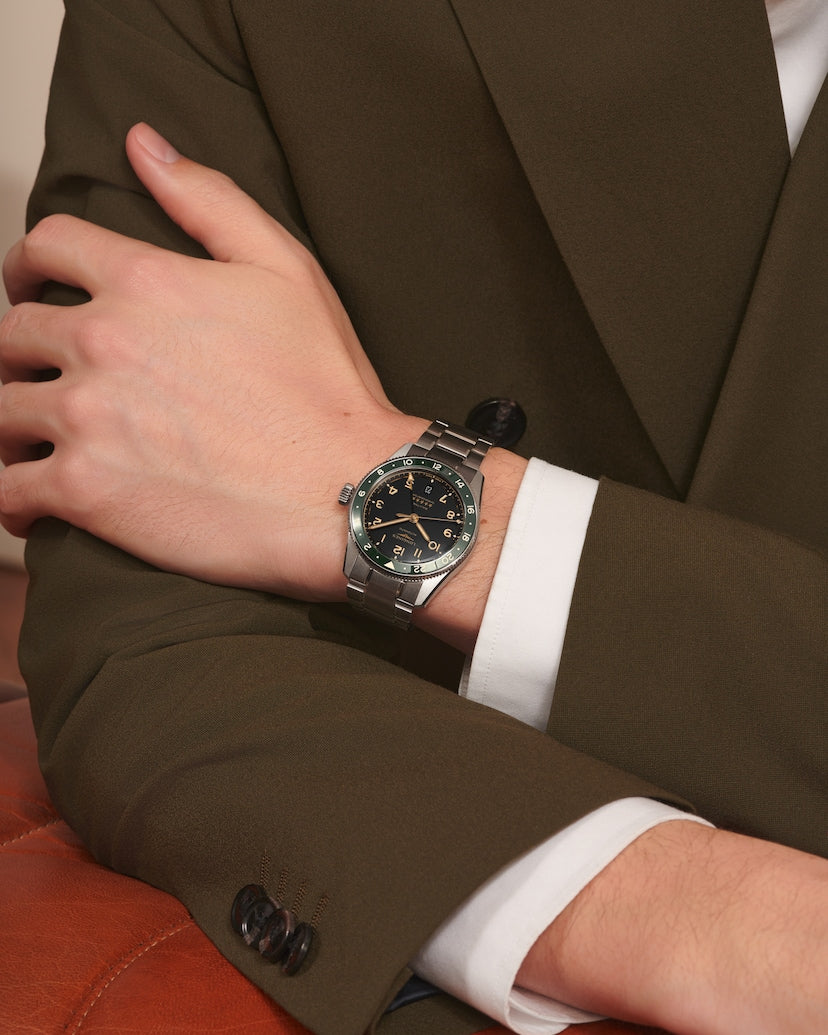 Longines Spirit Zulu Time 39 mm L3.802.4.63.6 wrist