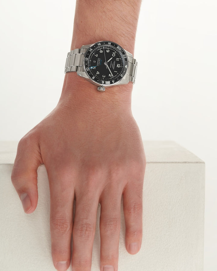 Longines Spirit Zulu Time 42 mm L3.812.4.53.6 wrist