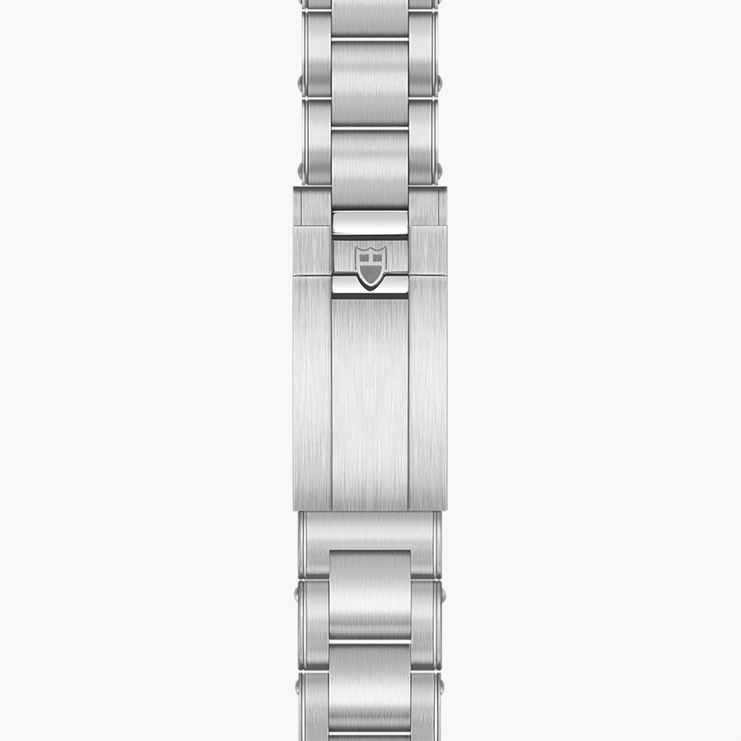 TUDOR Black Bay Chrono M79360N-0011 bracelet