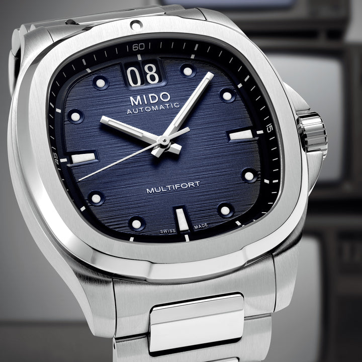 MIDO Multifort TV Big Date 39.2 mm x 40mm M049.526.11.041.00 dial detail