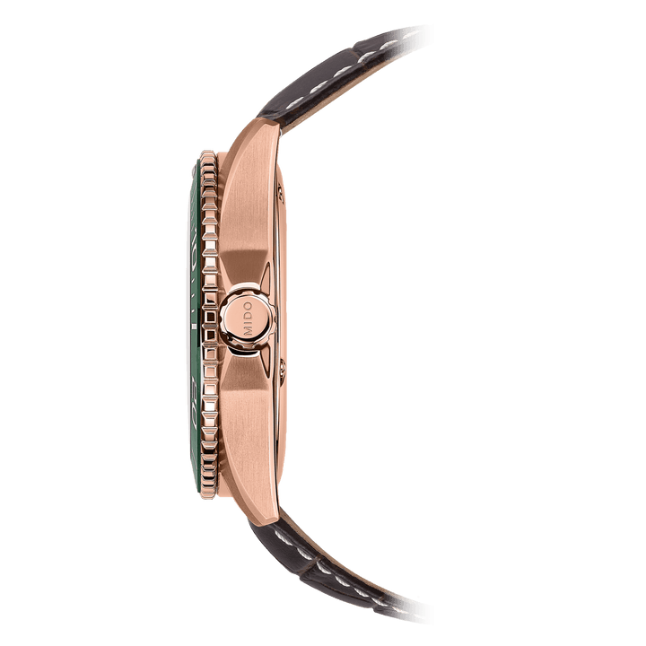 MIDO Ocean Star 200C 42.5 mm M042.430.36.091.00 Profil