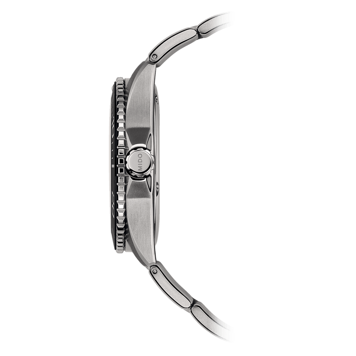 MIDO Ocean Star 200C Titanium 42.5 mm M042.430.44.051.00 Profil