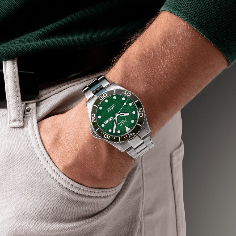 MIDO Ocean Star 200 42.5 mm M042.430.11.091.00 Wrist