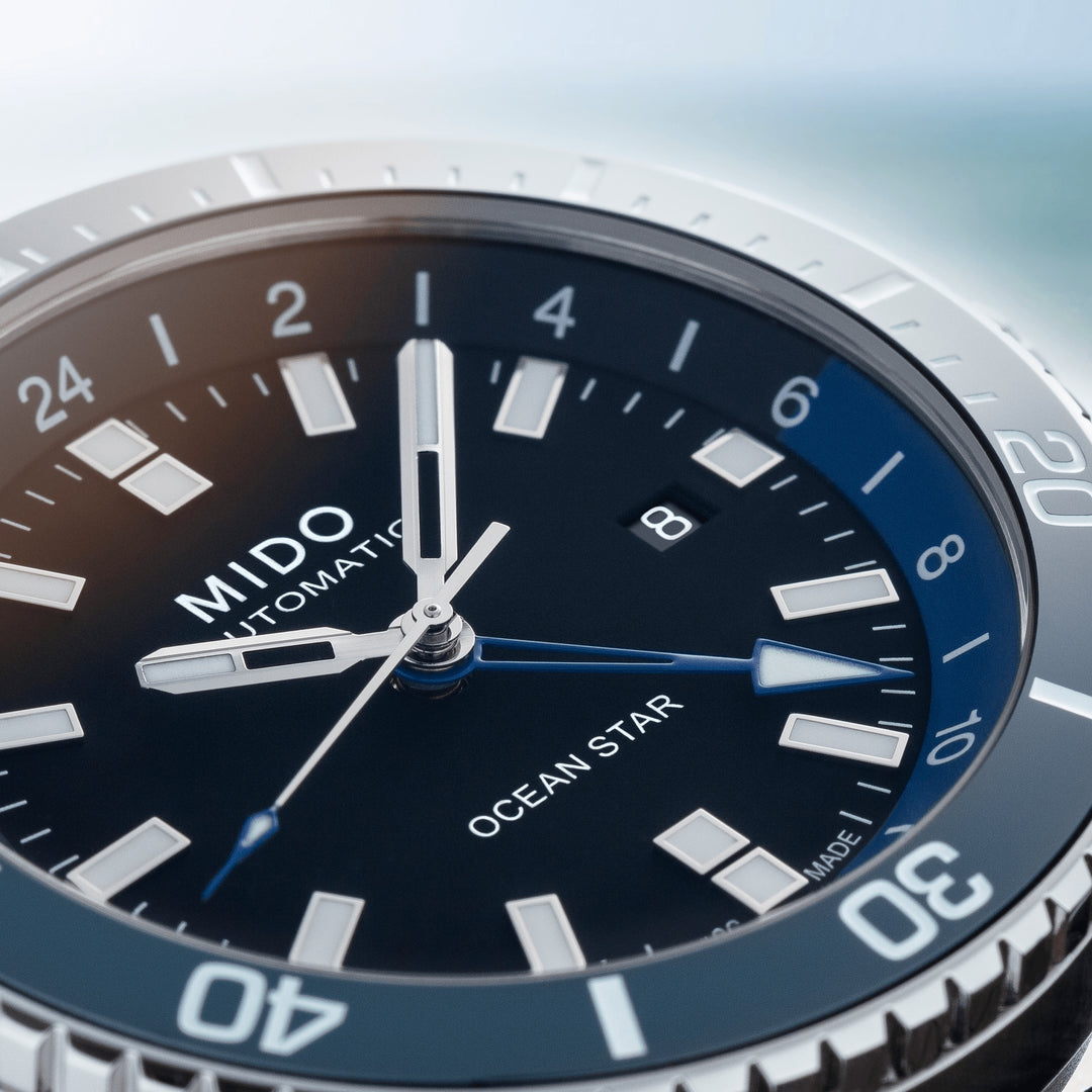 MIDO Ocean Star GMT 44 mm M026.629.17.051.00 dial detail amb