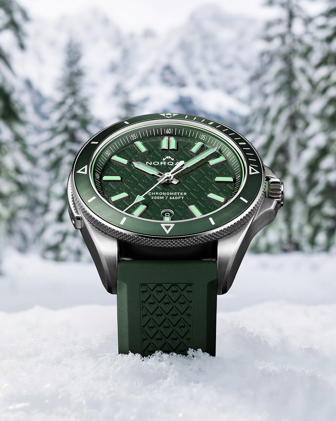 NORQAIN Adventure 40mm Green N1300.08S02.E01.R01