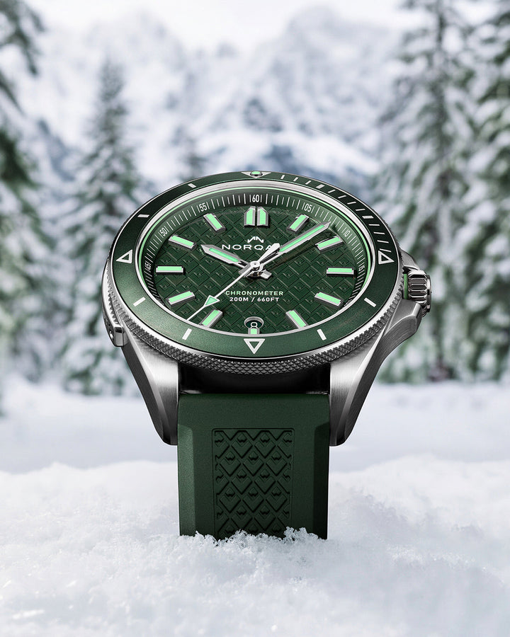 NORQAIN Adventure 40mm Green N1300.08S02.E01.R01