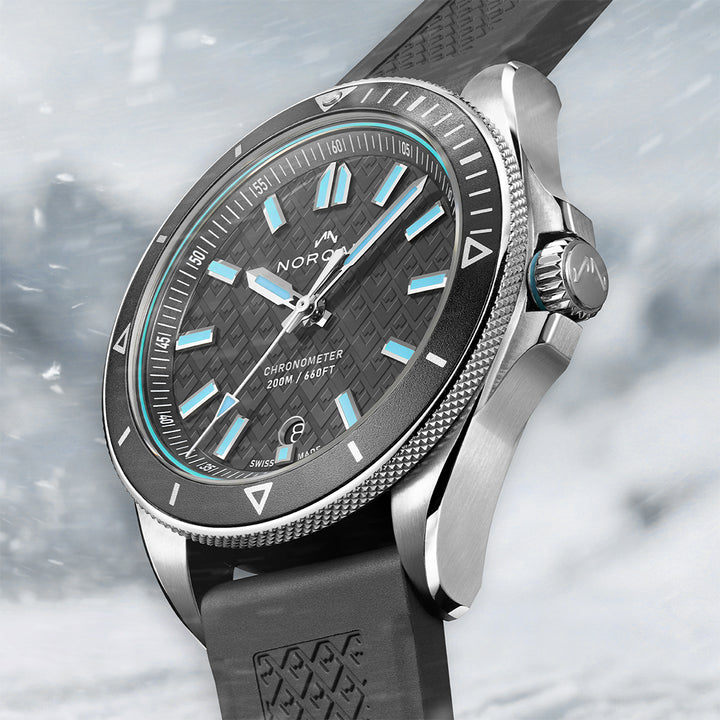 NORQAIN Adventure 40mm Grey N1300.08S01.G01.R01