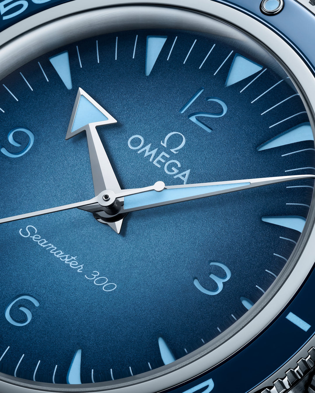 OMEGA Seamaster 300 41 mm 234.30.41.21.03.002 dial