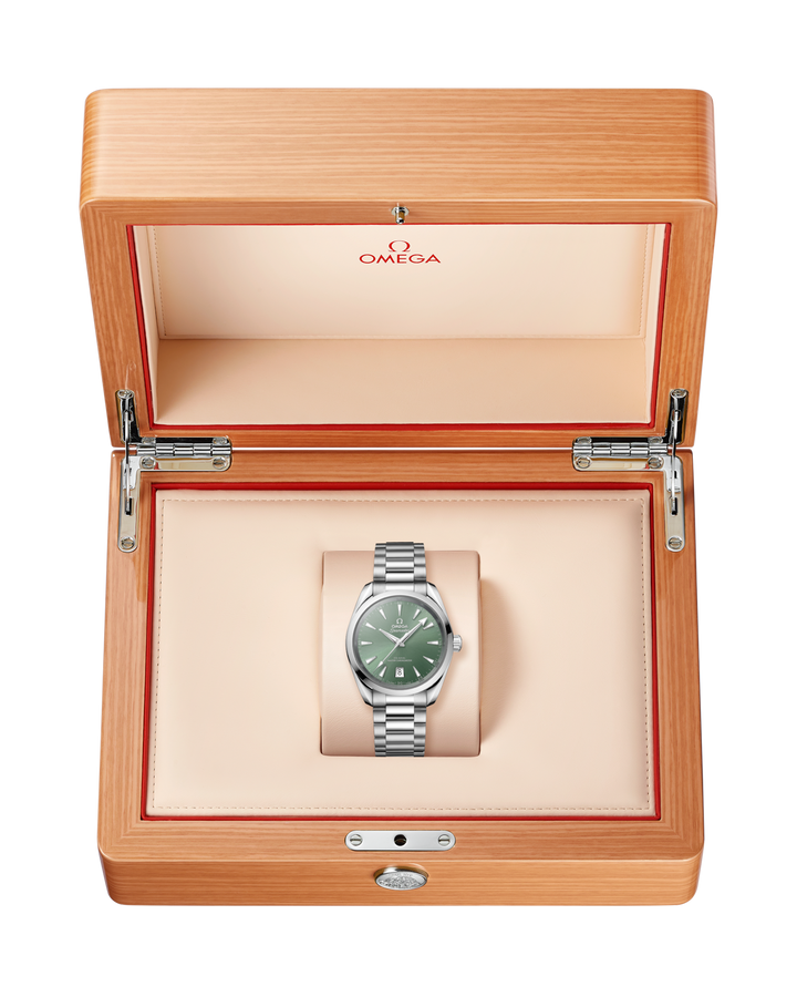 OMEGA Seamaster Aqua Terra 150M 38 mm 220.10.38.20.10.002 box
