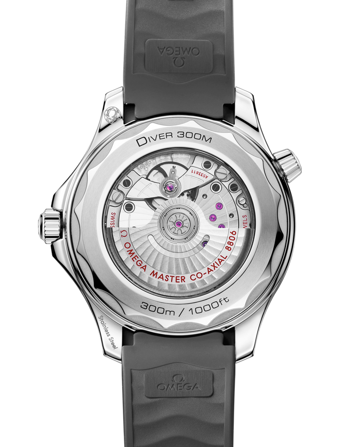 OMEGA Seamaster Diver 300M 42 mm 210.32.42.20.06.002 open case back