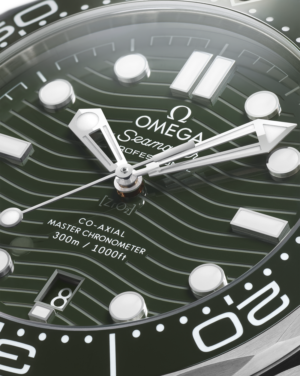 OMEGA Seamaster Diver 300M 42 mm 210.32.42.20.10.001 dial detail