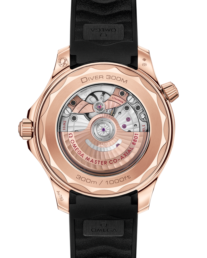 OMEGA Seamaster Diver 300M 42 mm Rubber Strap 210.62.42.20.01.002 open case back