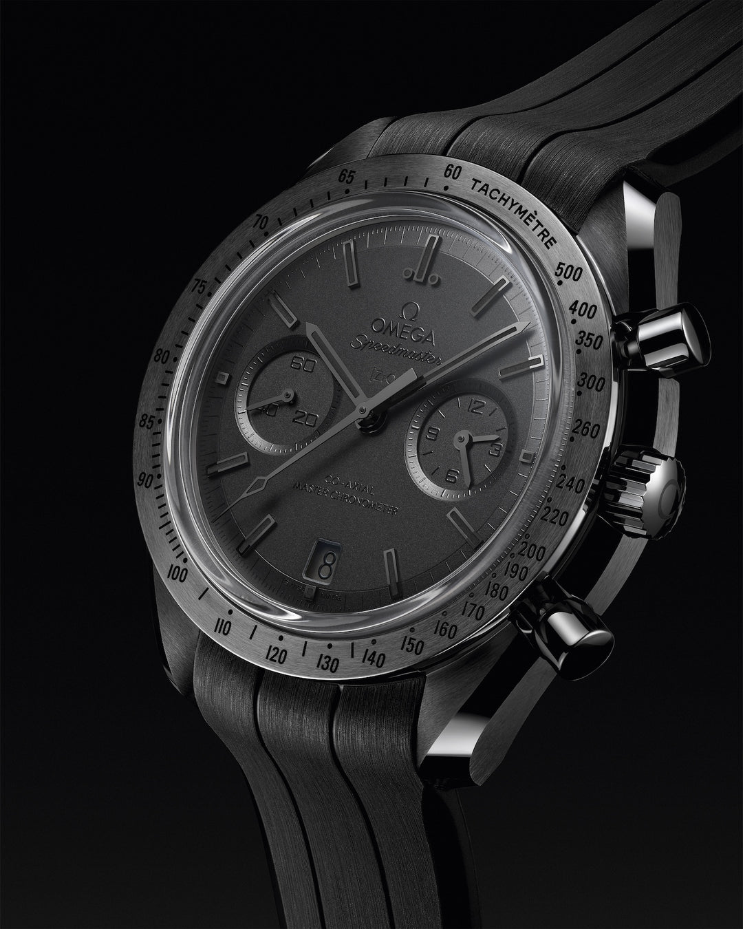 OMEGA Speedmaster Dark Side of the Moon Ceramic 44.25 mm 310.92.44.51.01.005 profil