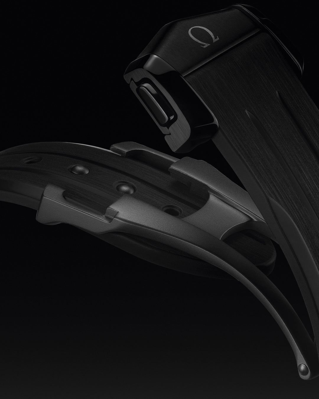 OMEGA Speedmaster Dark Side of the Moon Ceramic 44.25 mm 310.92.44.51.01.005 strap