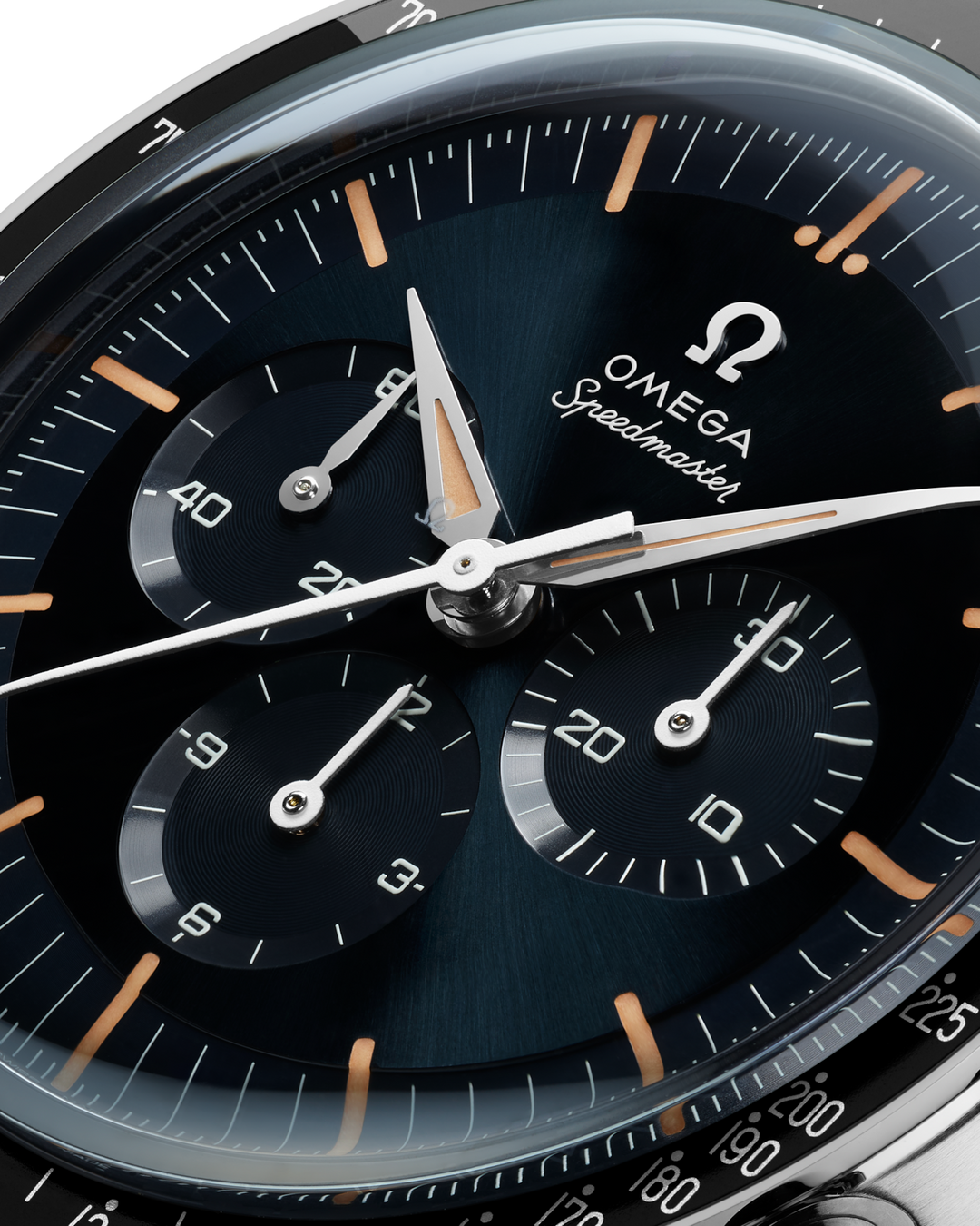 OMEGA Speedmaster First Omega in Space 39.7 mm 310.32.40.50.06.001 dial