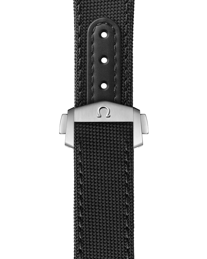 OMEGA Speedmaster Moonwatch Professional 42 mm 310.32.42.50.01.001 nato strap