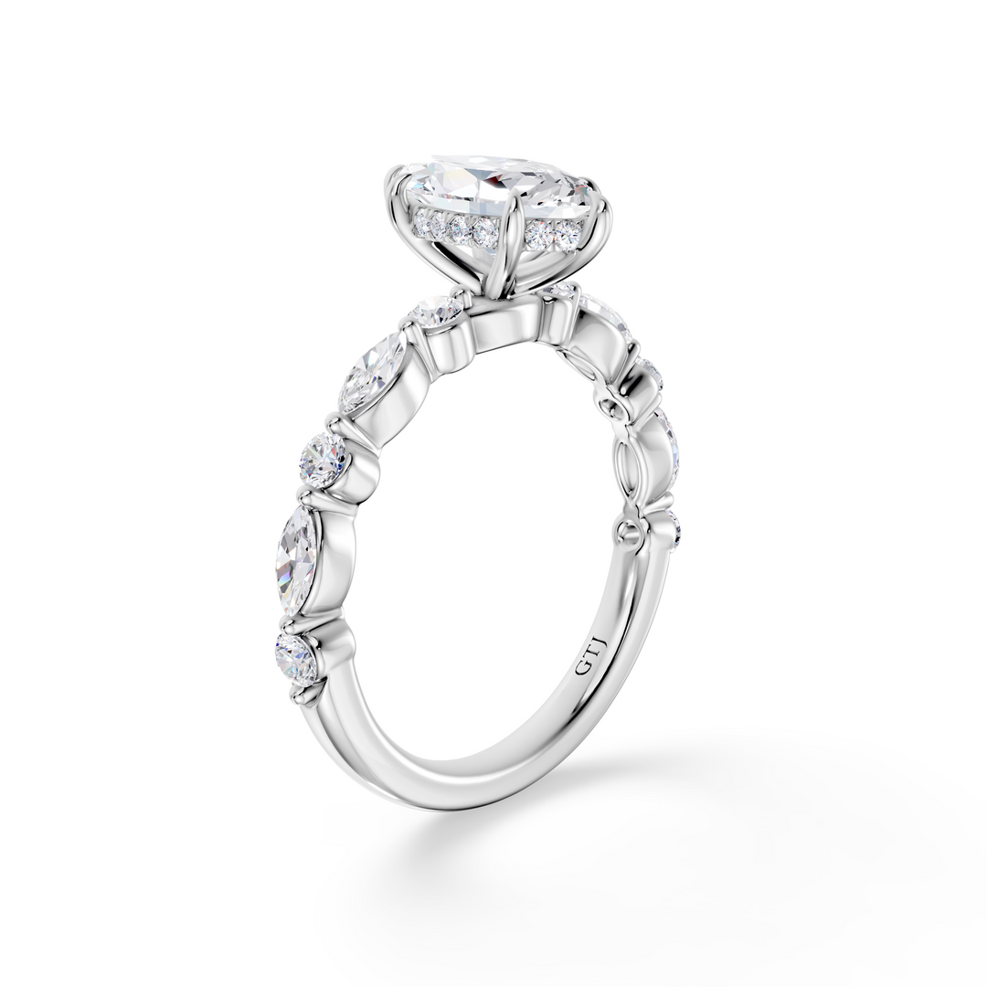 Stylish Lab Grown Diamond Engagement Ring