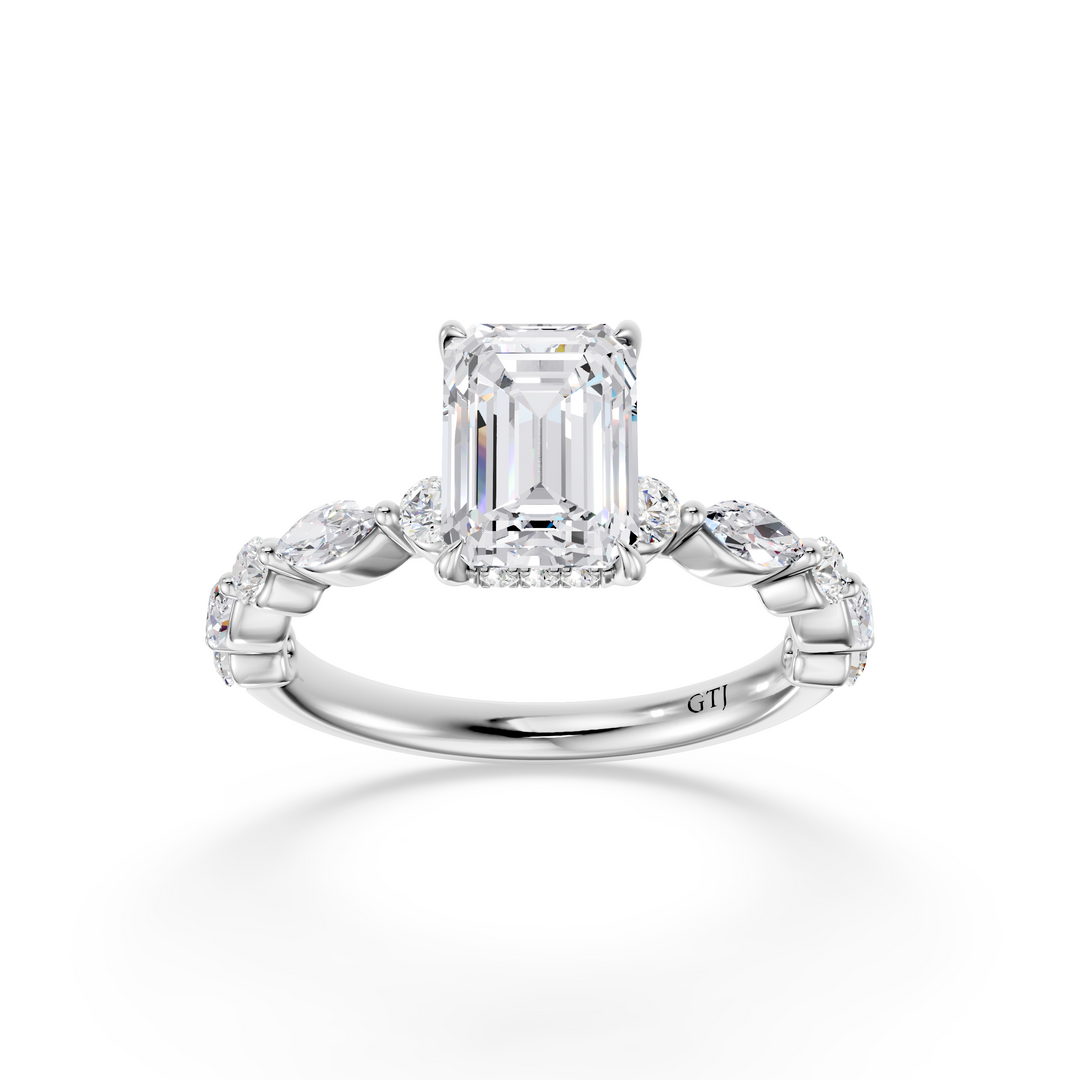 Stylish Lab Grown Diamond Engagement Ring