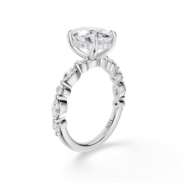Stylish Lab Grown Diamond Engagement Ring