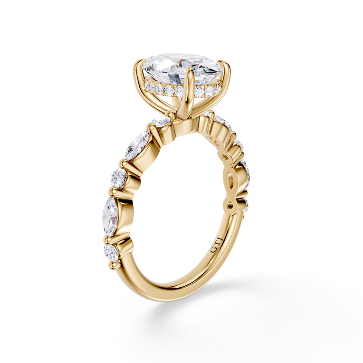 Stylish Lab Grown Diamond Engagement Ring