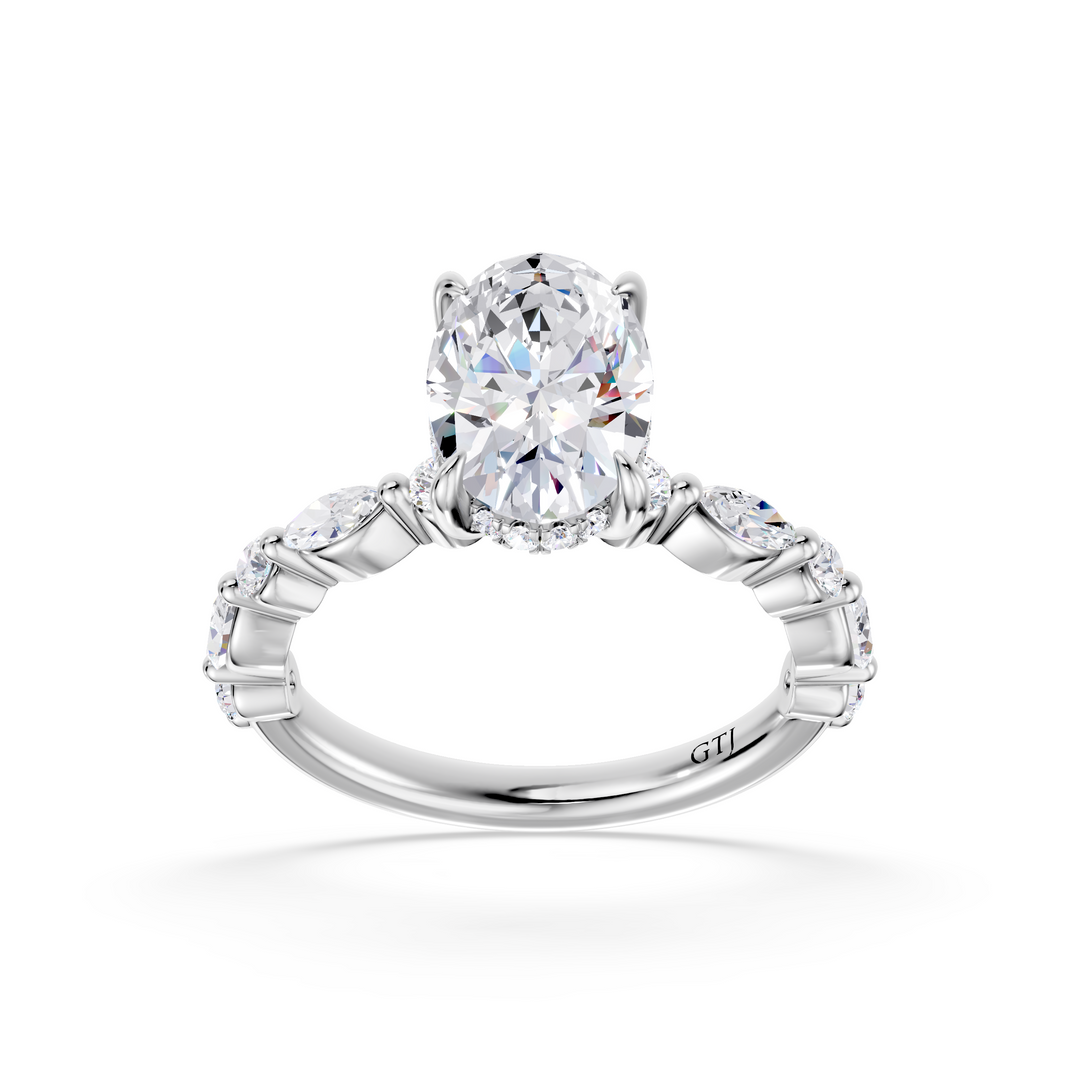 Stylish Lab Grown Diamond Engagement Ring