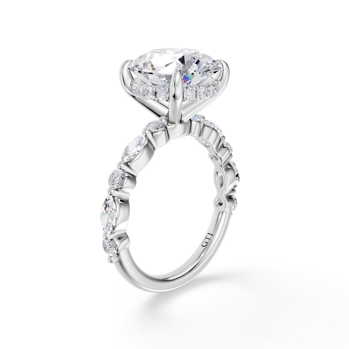 Stylish Lab Grown Diamond Engagement Ring