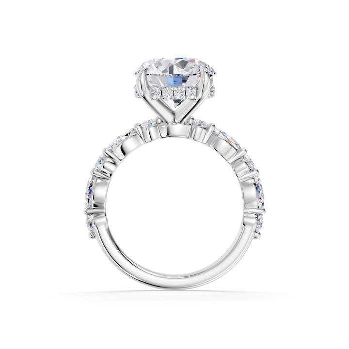 Stylish Lab Grown Diamond Engagement Ring