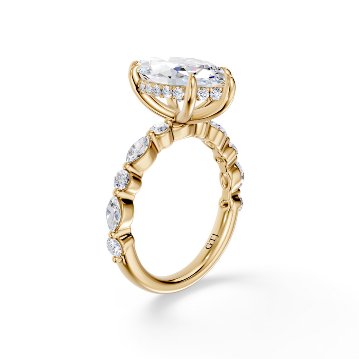 Stylish Lab Grown Diamond Engagement Ring