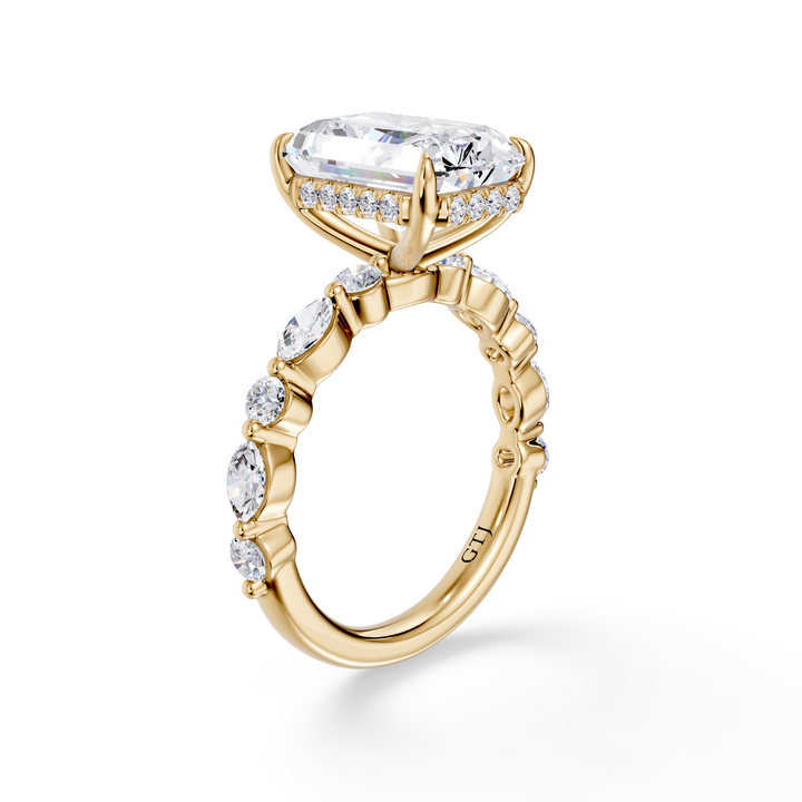 Stylish Lab Grown Diamond Engagement Ring