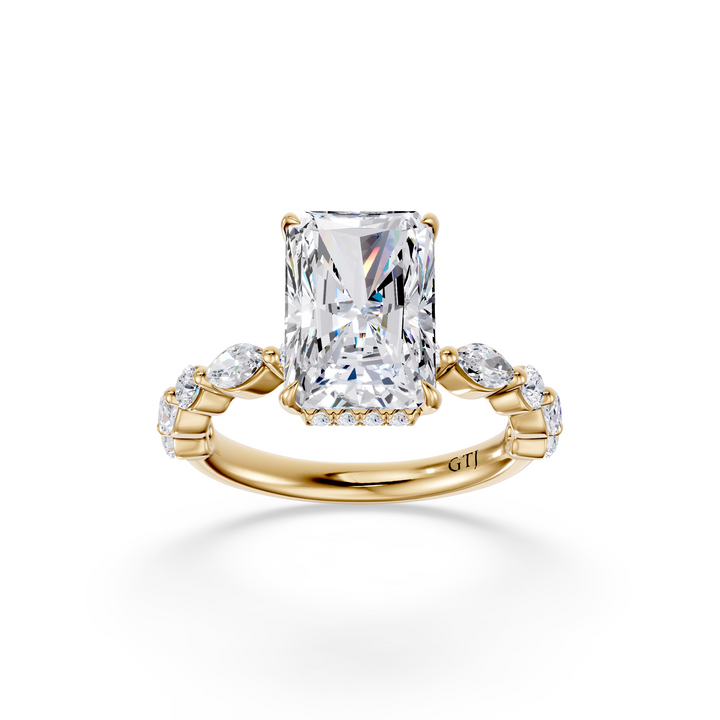 Stylish Lab Grown Diamond Engagement Ring