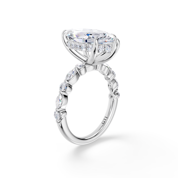 Stylish Lab Grown Diamond Engagement Ring