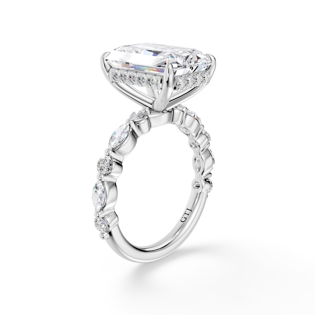 Stylish Lab Grown Diamond Engagement Ring